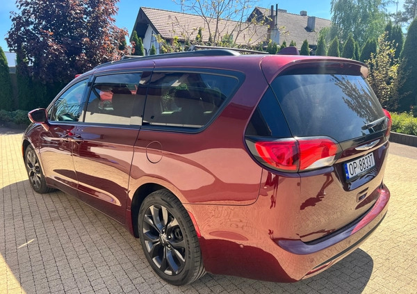 Chrysler Pacifica cena 129700 przebieg: 35800, rok produkcji 2019 z Kuźnia Raciborska małe 497
